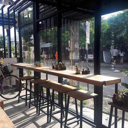 Sleep With You - Hatch Co-Living And Co-Working Space 치앙마이 외부 사진