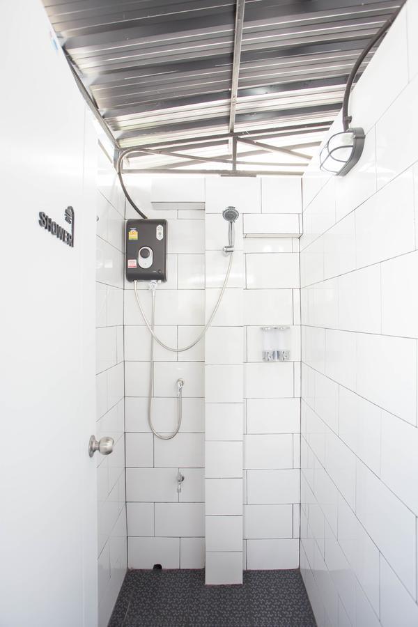 Sleep With You - Hatch Co-Living And Co-Working Space 치앙마이 외부 사진