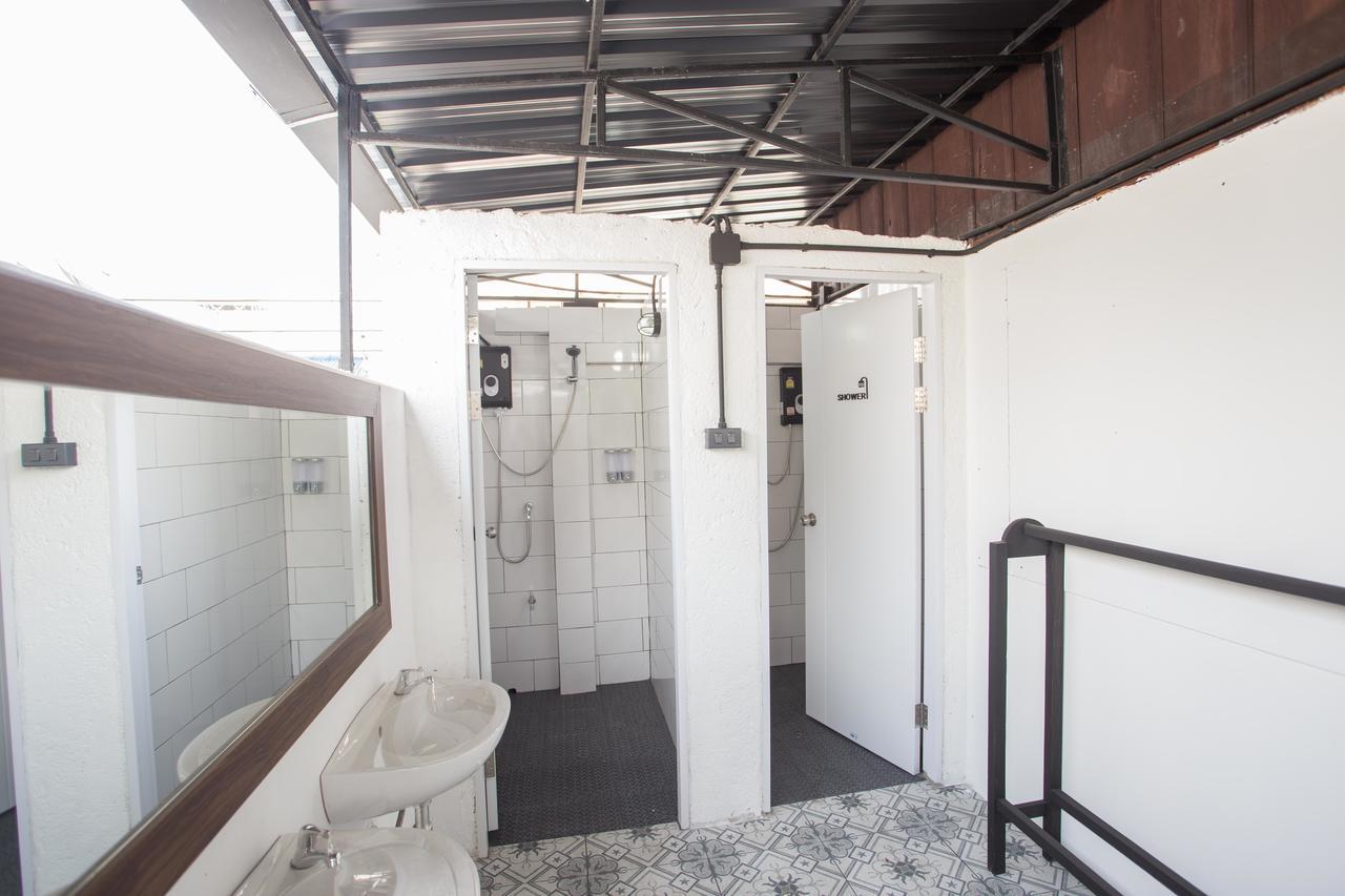 Sleep With You - Hatch Co-Living And Co-Working Space 치앙마이 외부 사진