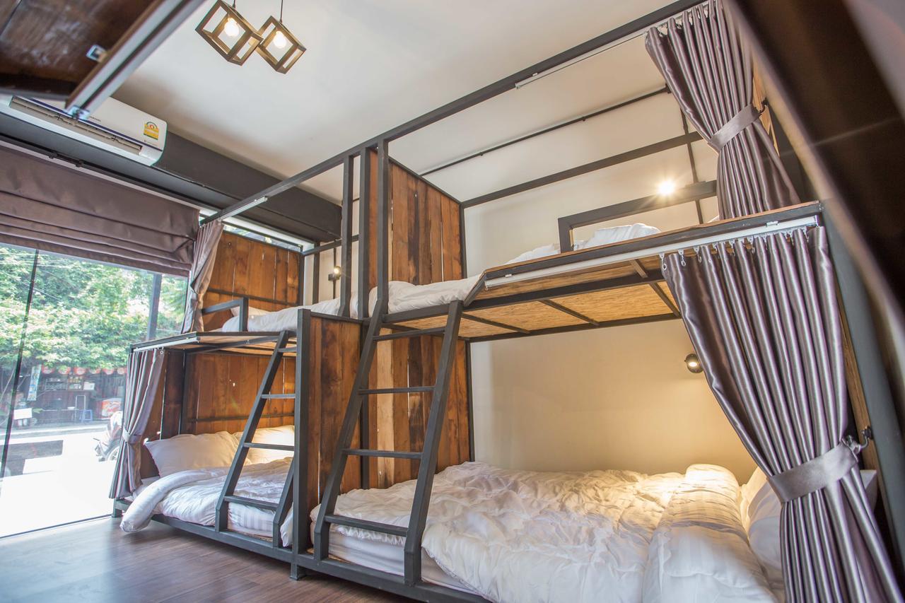 Sleep With You - Hatch Co-Living And Co-Working Space 치앙마이 외부 사진