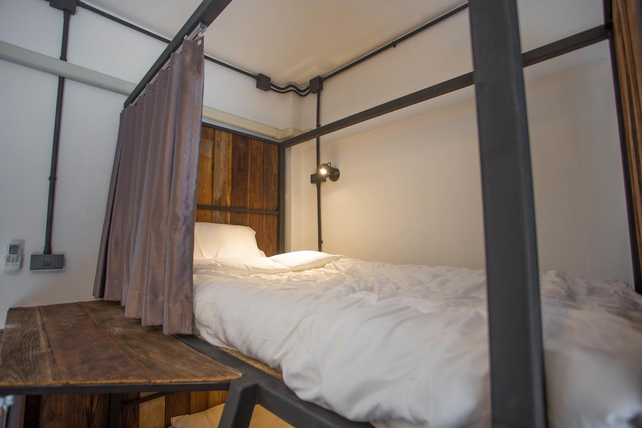 Sleep With You - Hatch Co-Living And Co-Working Space 치앙마이 외부 사진