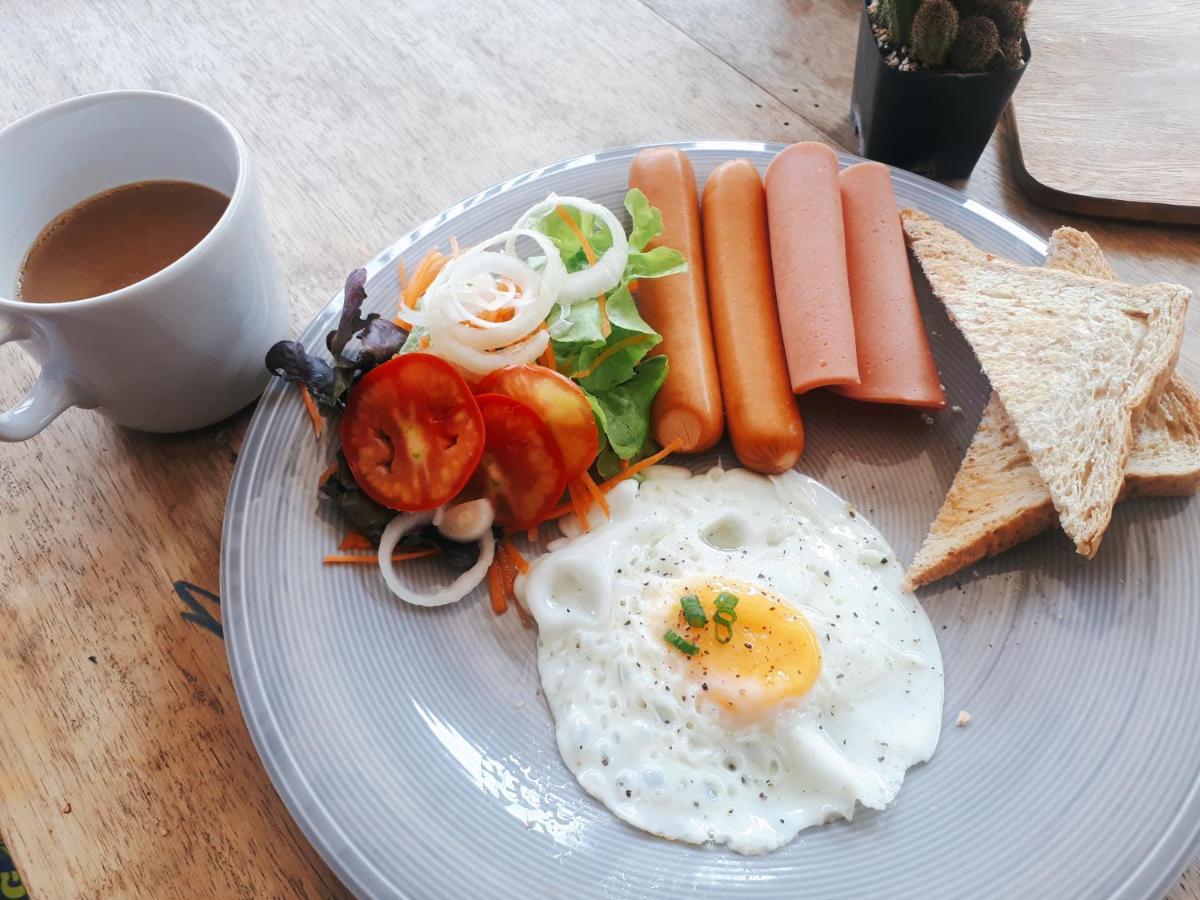 Sleep With You - Hatch Co-Living And Co-Working Space 치앙마이 외부 사진