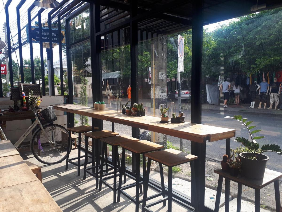 Sleep With You - Hatch Co-Living And Co-Working Space 치앙마이 외부 사진